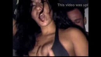 Sexe funk gratuit avec chat prenant sur la chatte