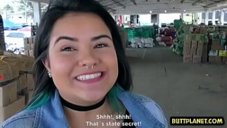 Porn avec un mâle frapper un joufflu