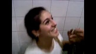 Manger un collègue au travail