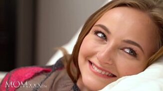 Audace et bordel avec toute nouvelle lesbias porno