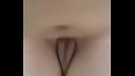 Les femmes donnent leur cul avec assez de plaisir